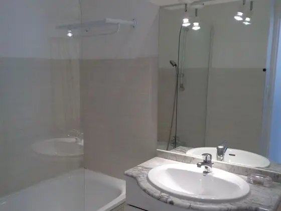 Premium Apart Daire, Banyolu/Duşlu