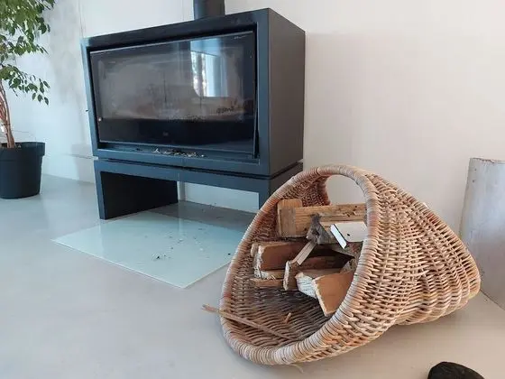 Design Tek Büyük Yataklı Oda, 1 Büyük (Queen) Boy Yatak, Teras, Bahçeli