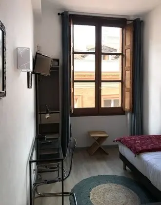 Tek Kişilik Oda, 1 Tek Kişilik Yatak