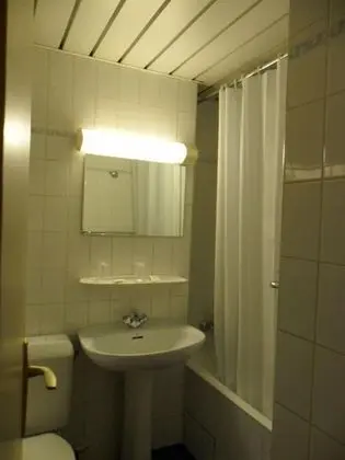 Tek Kişilik Oda, 1 Tek Kişilik Yatak