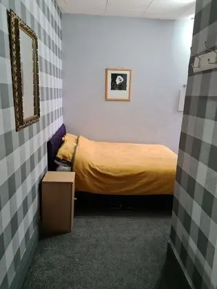 Economy Tek Büyük Yataklı Oda