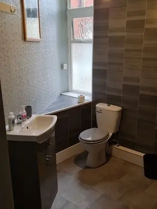 Economy Tek Büyük Yataklı Oda