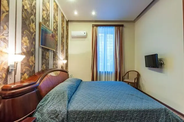 Standard Oda, 1 Çift Kişilik Yatak