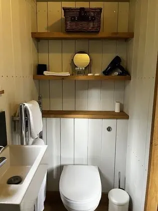 Luxury Ağaç Ev, Banyolu/Duşlu (The Old Findlay)