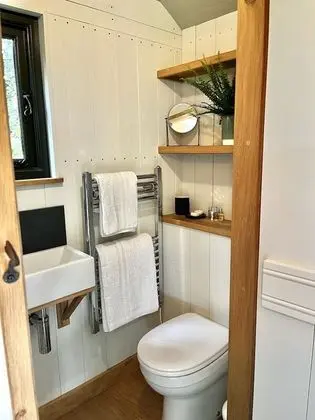 Luxury Kulübe, Banyolu/Duşlu (The Jolly Potter)