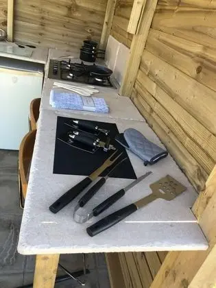 Kulübe, 1 Büyük (Queen) Boy Yatak