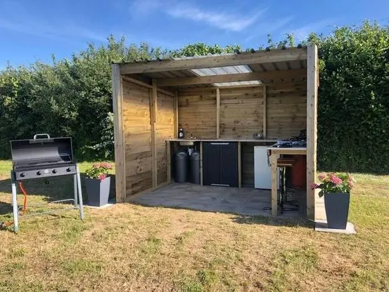 Kulübe, 1 Büyük (Queen) Boy Yatak