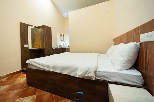 TROPICAL NON A/C ROOM