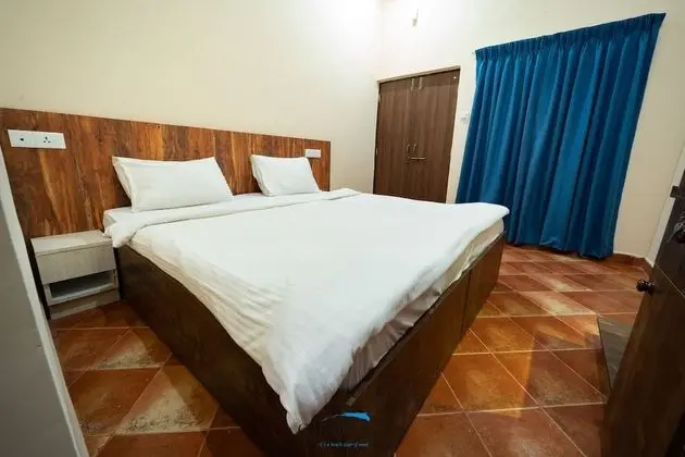 TROPICAL NON A/C ROOM