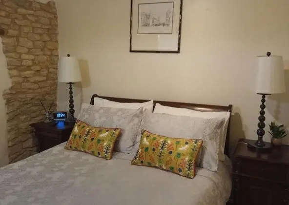 Comfort Tek Büyük Yataklı Oda