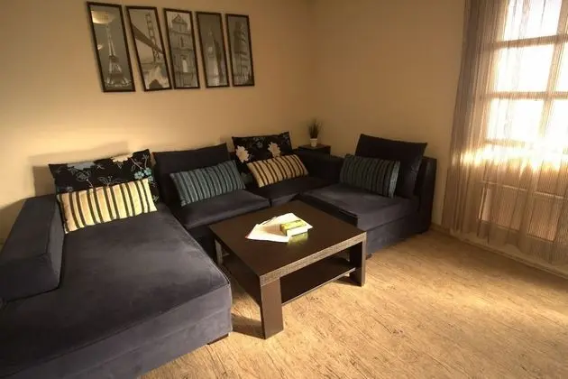 Kır Evi, Teras