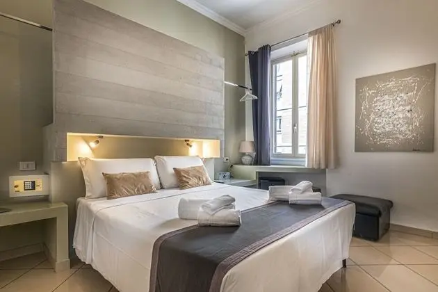 Comfort Tek Büyük Yataklı Oda