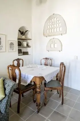 Design Apart Daire (Home Above)
