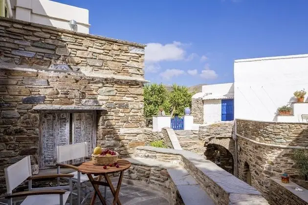 Traditional Apart Daire, 3 Yatak Odası (Olde Distillery)