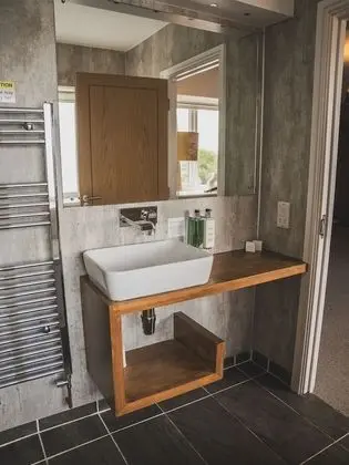 Deluxe Tek Büyük Yataklı Oda, 1 En Büyük (King) Boy Yatak ve Çekyat (Four Poster Bed)