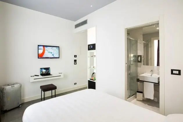 Standard Tek Büyük veya İki Ayrı Yataklı Oda