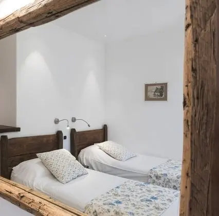 Tek Büyük veya İki Ayrı Yataklı Oda, Balkon