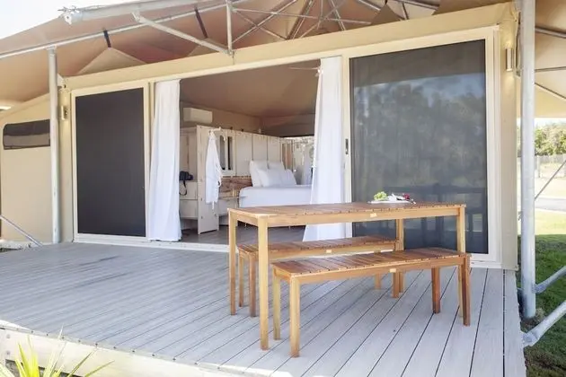 Deluxe Tek Büyük veya İki Ayrı Yataklı Oda