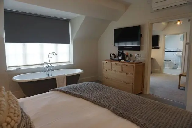 Süit, Banyolu/Duşlu, Ek Bina