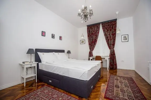 Deluxe Apart Daire