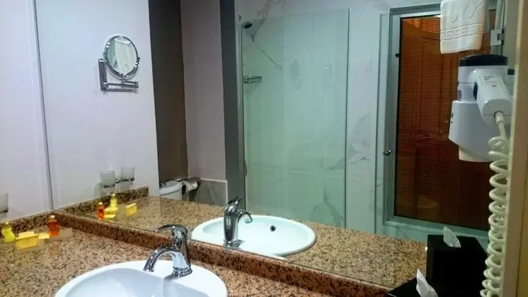 Standard Tek Büyük veya İki Ayrı Yataklı Oda