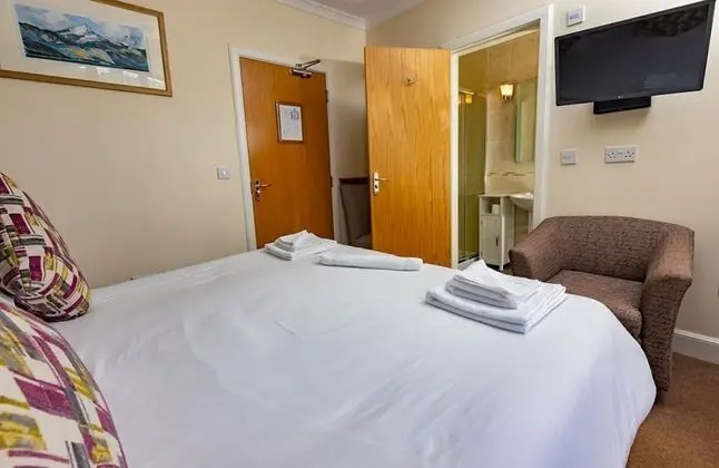 Superior Tek Büyük veya İki Ayrı Yataklı Oda, Banyolu/Duşlu (Rooms 4-5-6)
