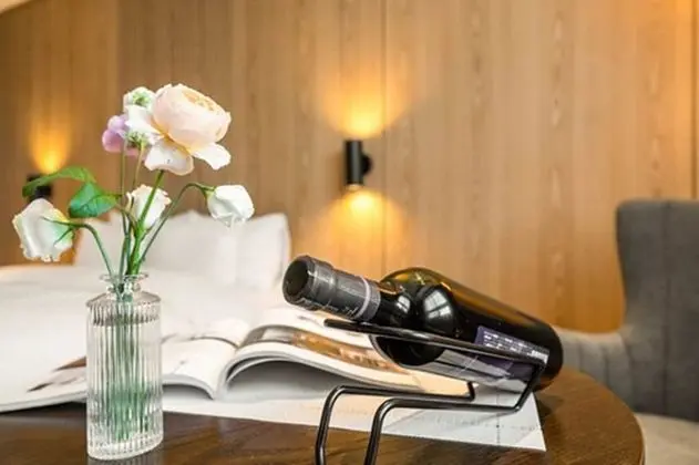 Deluxe Tek Büyük Yataklı Oda, 1 Büyük (Queen) Boy Yatak