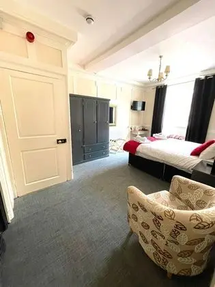 Tek Büyük Yataklı Oda, Banyolu/Duşlu (Room 02)