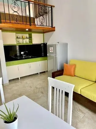 Stüdyo, Deniz Manzaralı