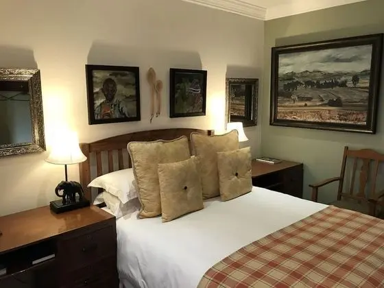Luxury Tek Büyük Yataklı Oda