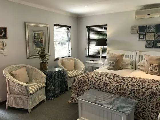 Standard Tek Büyük veya İki Ayrı Yataklı Oda (Executive Suite)