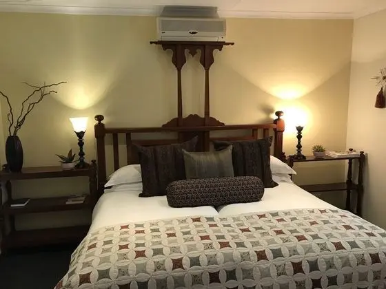 Standard Tek Büyük veya İki Ayrı Yataklı Oda (Executive Suite)