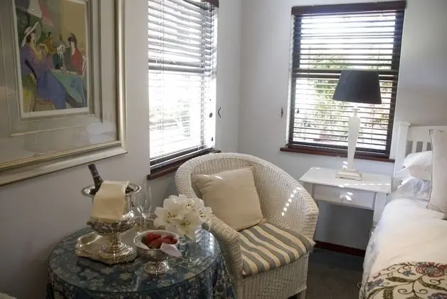 Standard Tek Büyük veya İki Ayrı Yataklı Oda (Executive Suite)