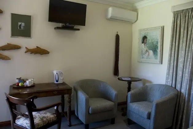 Standard Tek Büyük veya İki Ayrı Yataklı Oda (Luxury Suite)