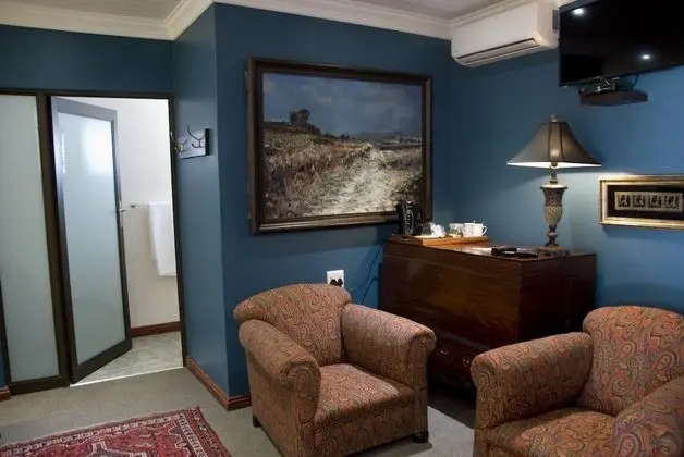 Standard Tek Büyük veya İki Ayrı Yataklı Oda (Luxury Suite)