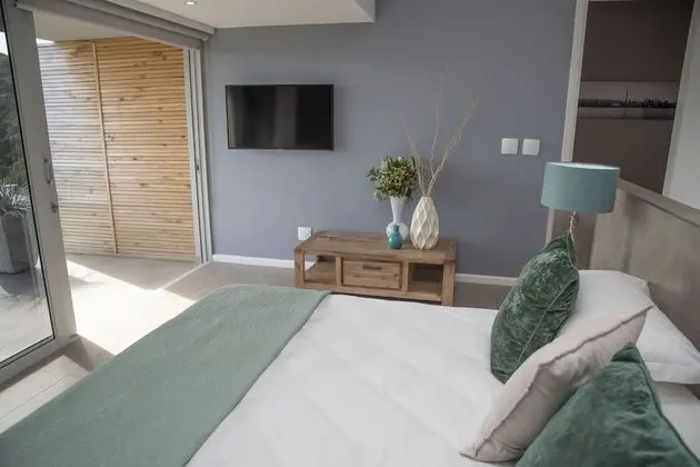 Luxury Oda, 1 En Büyük (King) Boy Yatak, Balkon, Okyanus Manzaralı