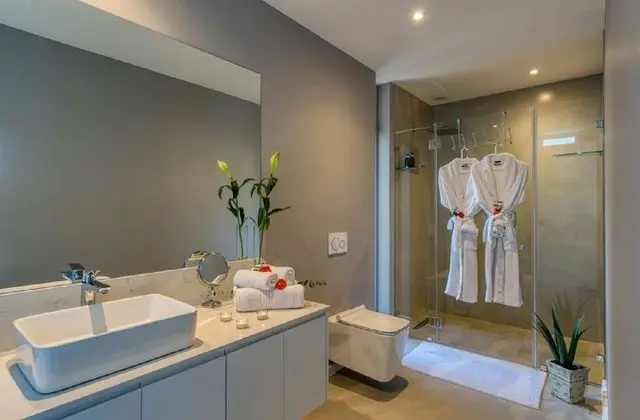 Luxury Oda, 1 En Büyük (King) Boy Yatak, Balkon, Okyanus Manzaralı