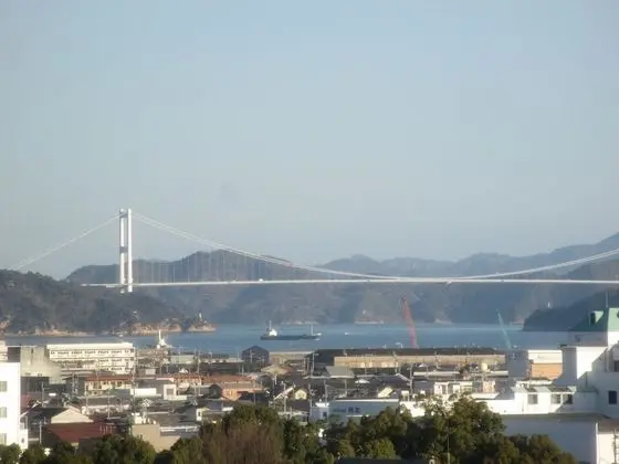 Tek Kişilik Oda, Sigara İçilebilir