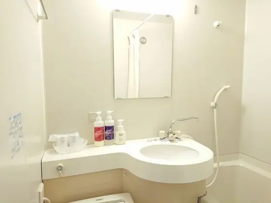 Tek Kişilik Oda, Sigara İçilebilir