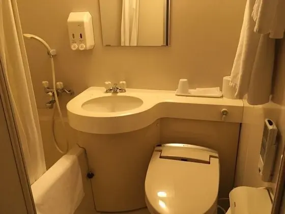 Basic Tek Kişilik Oda, Sigara İçilebilir