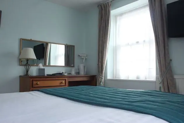 Deluxe Tek Büyük veya İki Ayrı Yataklı Oda, Banyolu/Duşlu, Avlu Manzaralı (Old Stables)