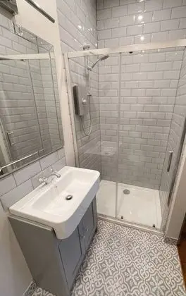 Superior Tek Büyük Yataklı Oda, Banyolu/Duşlu, Bahçe Manzaralı