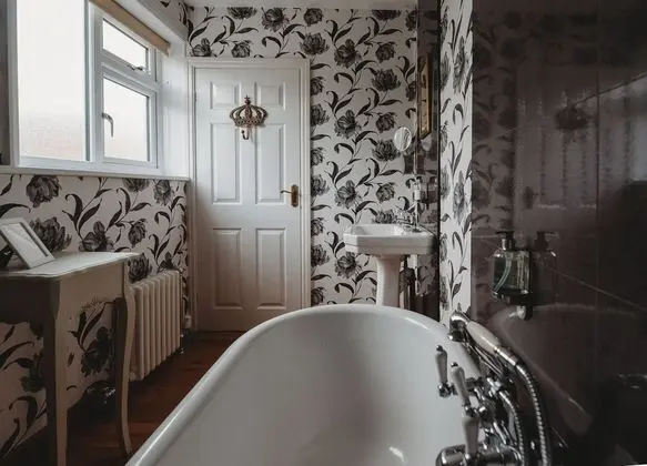 Deluxe Tek Büyük Yataklı Oda, Banyolu/Duşlu, Bahçe Manzaralı