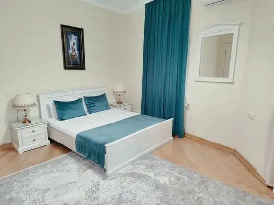 Deluxe Tek Büyük Yataklı Oda, Şehir Manzaralı, Köşe