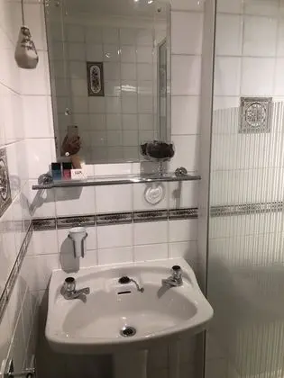 Comfort Tek Büyük Yataklı Oda, 1 Çift Kişilik Yatak (Small)