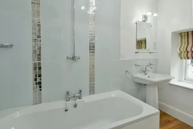 Tek Kişilik Oda, Banyolu/Duşlu (Bed & Breakfast)