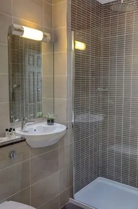 Superior Süit, 1 En Büyük (King) Boy Yatak