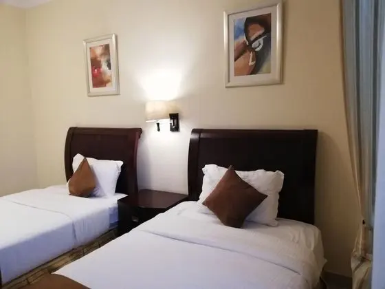 Deluxe Double - Twin