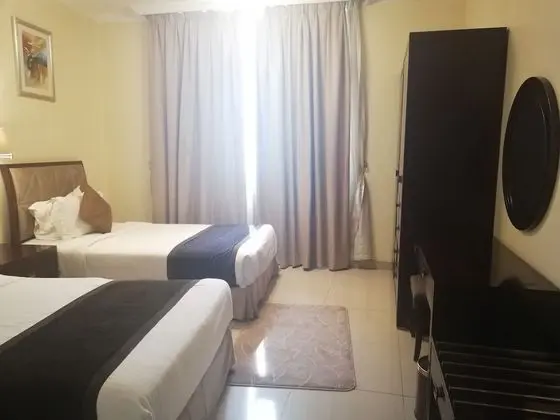 Executive Suite - Family