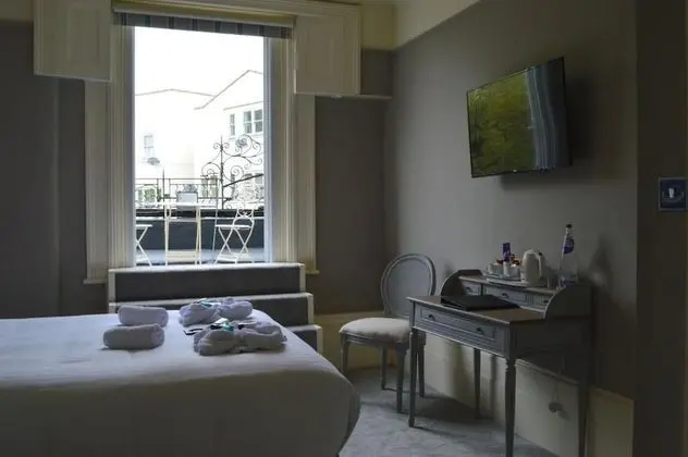 Tek Büyük Yataklı Oda, Teras (Room 2)